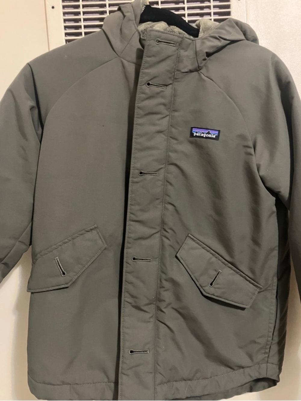 Patagonia Boys Isthmus Jacket size 10